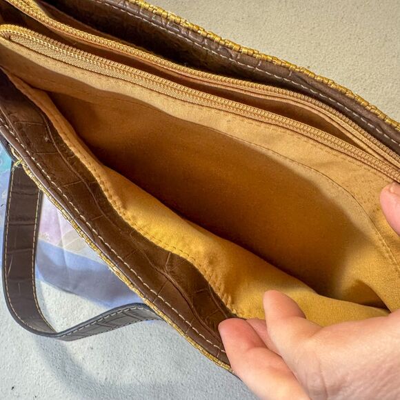 Vintage Woven Rattan and Faux Croc Handbag - Picture 8 of 10